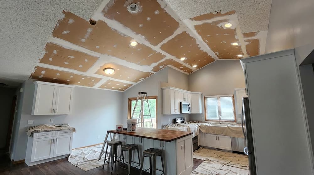 Kitchen ceiling before popcorn removal